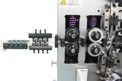 Us-212 High-Speed CNC Spring Coiling Machine photo-2