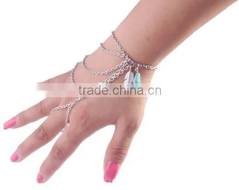 >>New SW16571 Bohemian Feather Charm Hand Chain/ photo-3