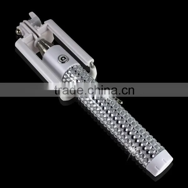 2016 High Profit Margin Products Monopod Factory Supply Cable Take Pole Bling Bling Rhinestone Diamond Selfie Stick photo-5