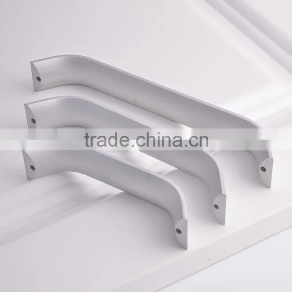 China Manufactory Products Modern Space Aluminum Cabinet Handle and Knobs / Drawer Pulls With Screws photo-4