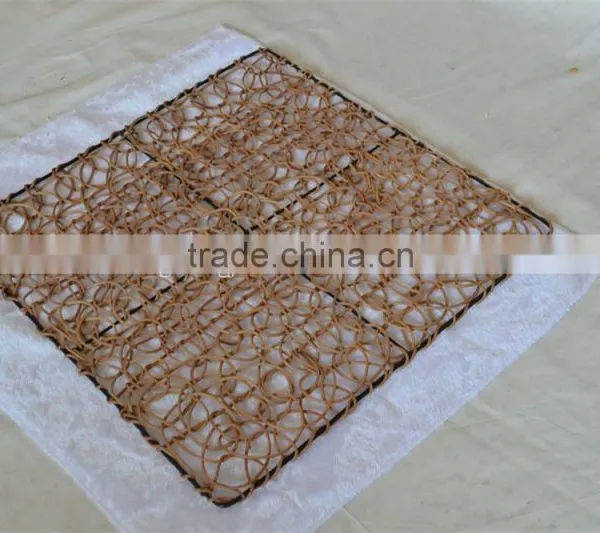 Eco-friendly Rattan Insulation Mat for Table, Heat Protection photo-3