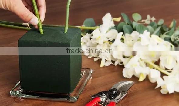 Dark Green Wet Floral Foam for Fresh Flower Fixing for Home and Occasion Decoration photo-2