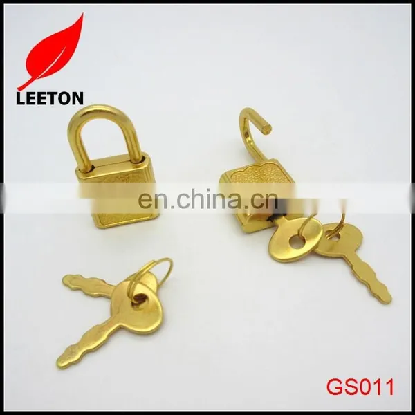Gold Jewelry Box Padlock photo-2