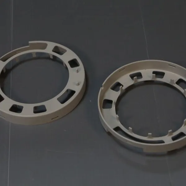 Custom OEM Automotive Plastic Injection Molding Service – 40-120 Ton Clamping, Robotic Arm Extraction, Snap-Fit & Guide Hole Integration photo-4