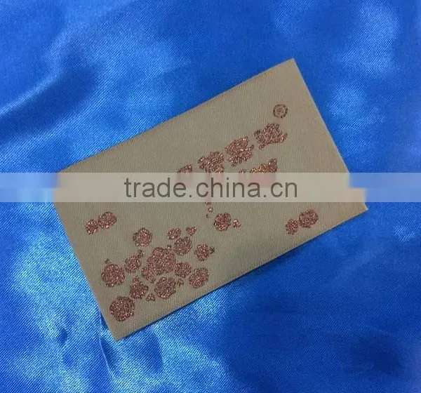 China Good Supplier High Grade Professional Clothing Woven Label photo-3