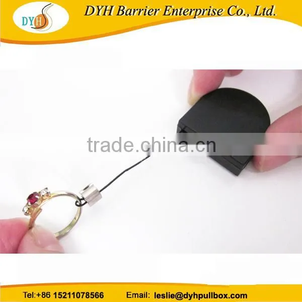 Small Retractable Anti-theft Pull Box for Ring, Plastic Anti-shoplifting Recoilers for Ring photo-2