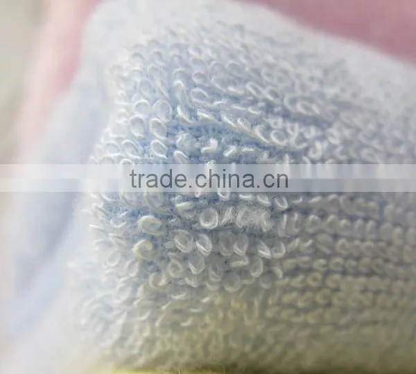 Eco- Enviornmental Good Quality Larger Size Bamboo Fiber Towel Made in China photo-4