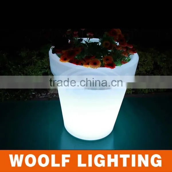 Garden Decor LED Illuminated Plastic Flower Planter photo-4