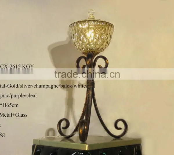 2015 Hot Sale Creative Amazing Indoor Purple Iron Table Lamp photo-4