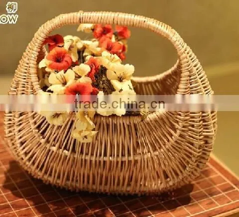 Handmade White Wicker Flower Basket Wedding Flower Basket With Plastic Liner photo-4