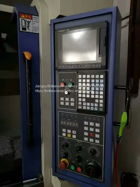 Taiwan Twinhorn VH700 Vertical Machining Center photo-4