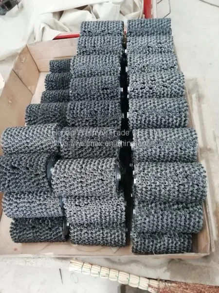 Hex-pipe Twisted Wire Wheel Brush Roll 125mm Diameter photo-4