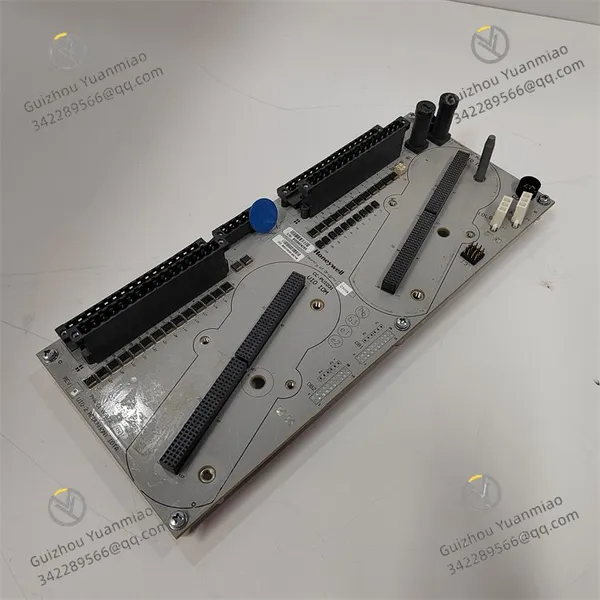 Honeywell CC-PUIO31 Process Universal Input/Output Module photo-2