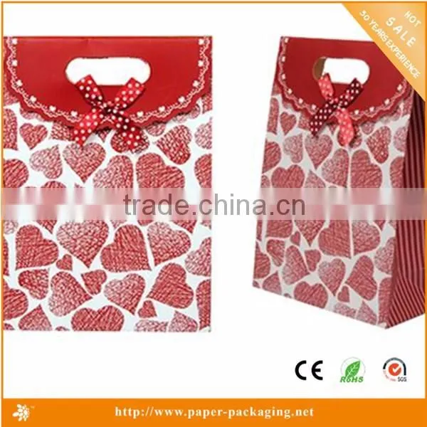 Romantic Cute Gift Cheap Paper Bags Wholesale photo-2