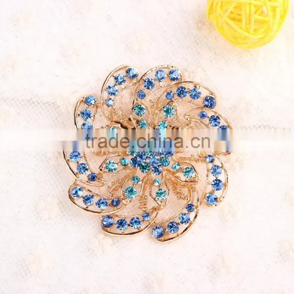 Rhinestone Flower Brooch Pins,Fashion Designs Crystal Rhinestone Brooch Pin for Dresses,wedding photo-4
