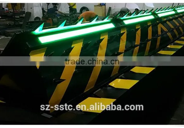 Massive Production Heavy Duty Security Road Blocker With Steel Tire Killer photo-3