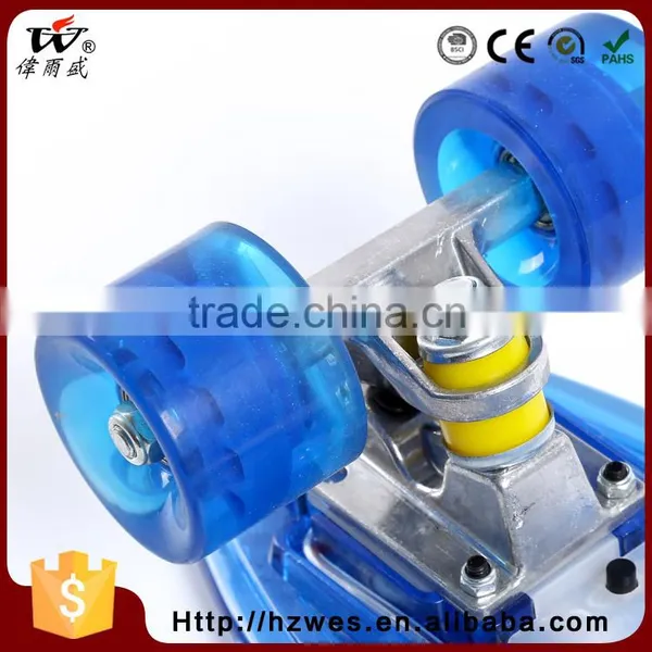 70kgs Top ABC Deck Material OEM Fish Shape Skateboard With LED photo-3