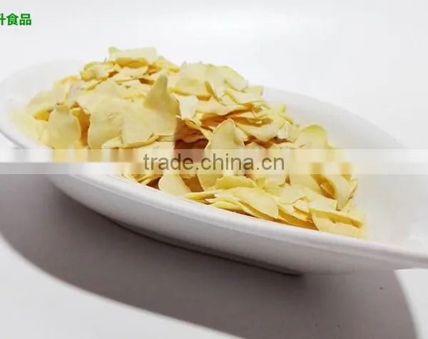 Fresh Air Dried Dehydrated Garlic Flakes photo-2