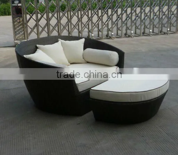 Newest Design Outdoor Big Sun Bed Rattan Day Bed photo-3