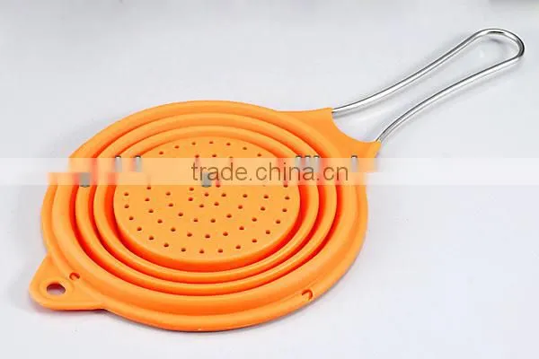 Silicone Collapsible Colander With Stainess Steel Handle photo-4