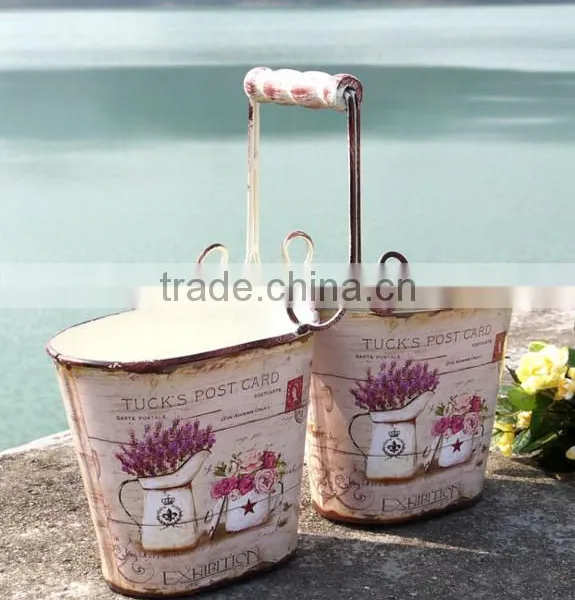 2 Set Metal Flower Garden Plant Pots Set With a Wooden Handle photo-2