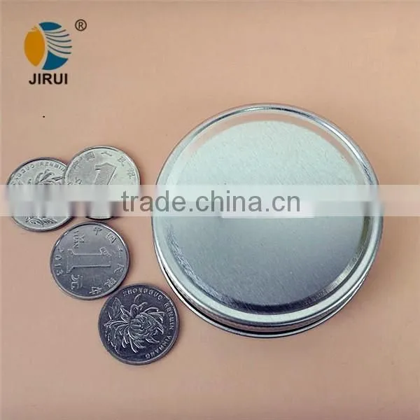 70mm Golden Screw Cap for Coin Stock photo-3