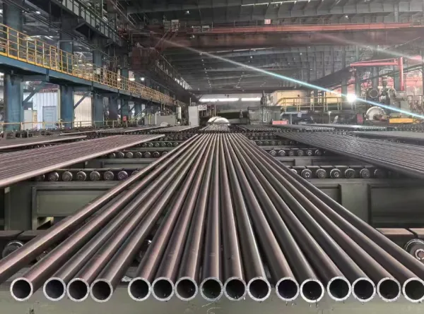 Baotou Steel 37Mn,34CrMo4 Seamless Steel Pipes for Gas Cylinders photo-2
