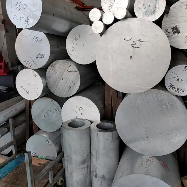 High Strength 7075 2A12 Aluminum Round Bar Extruded Aluminium Alloy Rod Various Diameters For Mould Automotive Machining photo-2