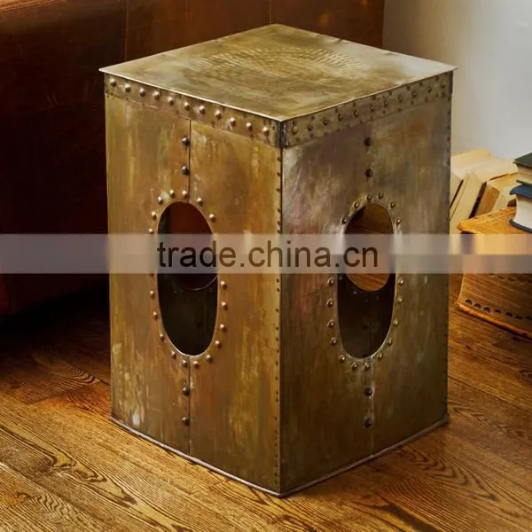 CONTAINER STYLE SITTING STOOL TABLE photo-2
