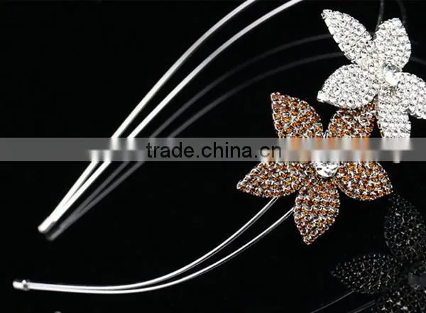 Wholesaler Fashion Women Metal Crystal Flower Charm Hairband for Wedding photo-2