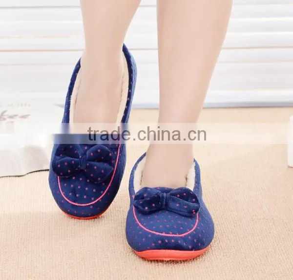 2015 Hot Sale Fashion Comfortable Slipper for Women in Winter Indoor Slipper Wholesale photo-2