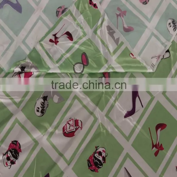 Fashion Design Digital Printting Cotton Fabric for 2 Years Old Children Shirts photo-3