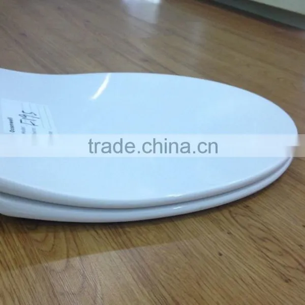 Super Slim WC Toilet Seat Cover With Two Push Button Quick Release and Soft Close Made in China photo-2