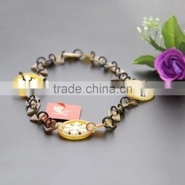 Women Jewelry/ Horn Necklace Made in Vietnam photo-2