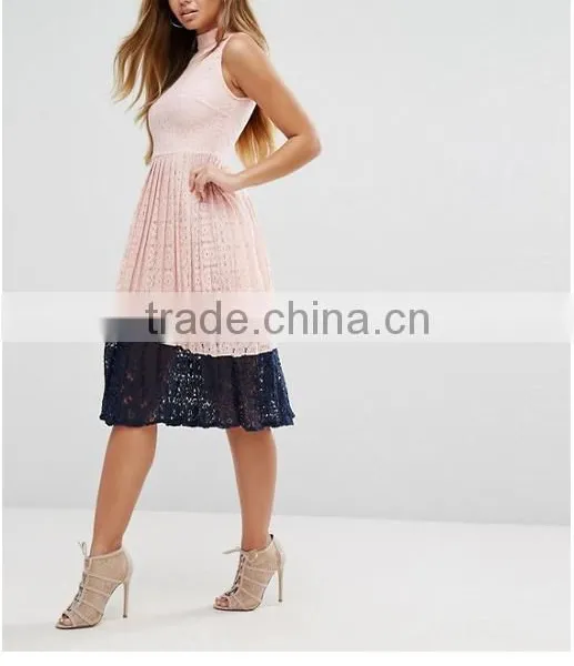 Guangzhou Wholesale Clothing OEM High Neck Sleeveless Lace Evening Dress With Pleated Skirt photo-4