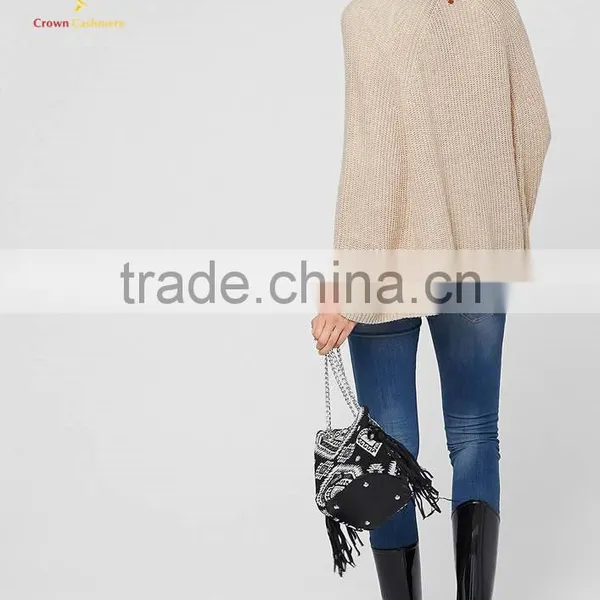 Fashion Knitted Women Merino Poncho Pattern photo-3