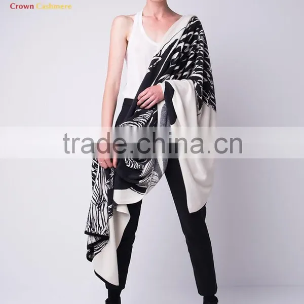 Italian Women Shawls Wool Knit Scarf Shawls photo-3