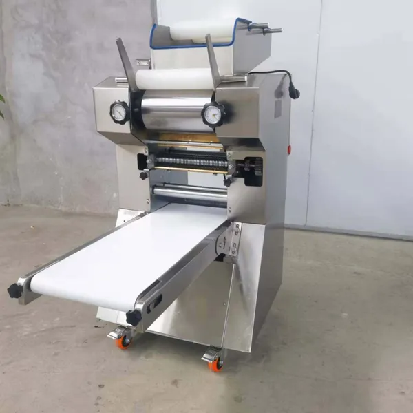 Portable Commercial Hydraulic Ramen Panel Machine/ Automatic Noodle Maker