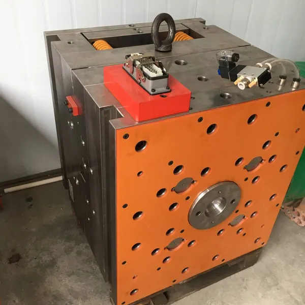 plastic injection molding and mold design and processing. pa66 injection molds, abs injection, pc. source factory