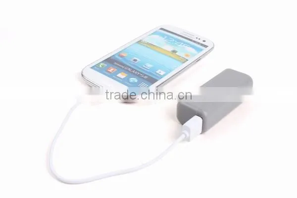 AWC716 2000mah Cheap Portable 18650 Power Bank Li-on Usb Power Charger for Multiple Phones photo-4