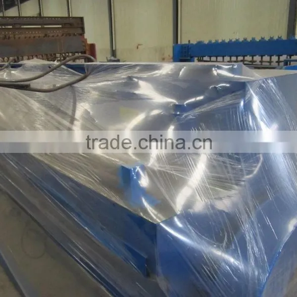 3x3.5 Automatic Welded Wire Mesh Fence Making Machine in China