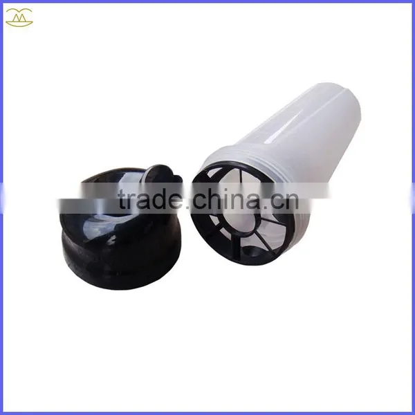 2016 Plastic Shaker Bottle With Stainless Steel Whisk Ball