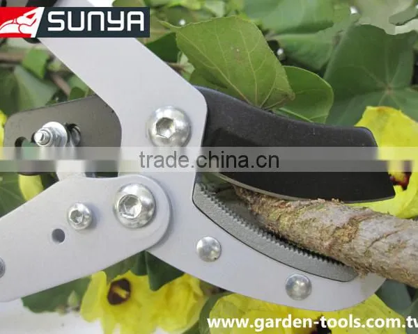 Lightweight Anvil Ratchet Lopping Shear photo-3