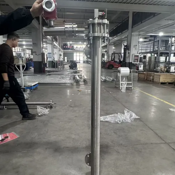 HGFL Displacer Level Transmitter photo-2