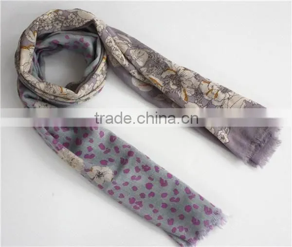 Flower Print Wool Long Scarf photo-4
