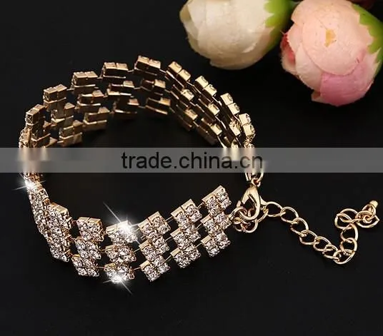 New Fashion Women Lady Gold Plated Crystal Cuff Bangle Love Heart Charm Bracelet photo-6