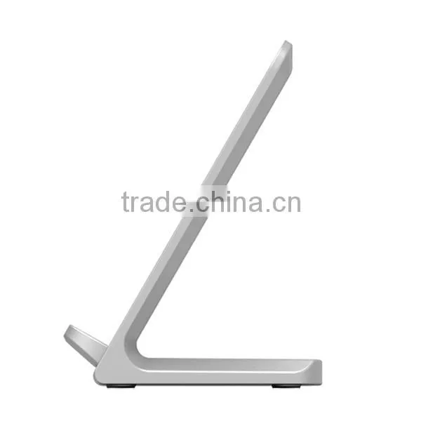 Custom Digital Wireless Charger for Furniture Suitable for Computer Desk Super Fast Portable Mobile Phone Charger photo-2
