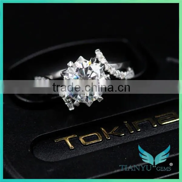 Customized Jewelry Engagement Ring White Gold 8 Hearts & 8 Arrows Moissanite Diamond Wedding Ring photo-3