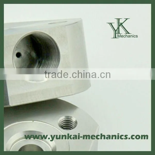 ISO Qualified Fuel Tank Cap Custom CNC Machining Fuel Tank Cap photo-2