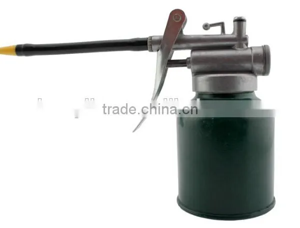 Flexible Spout Small Pressure Oiler for Sales photo-2
